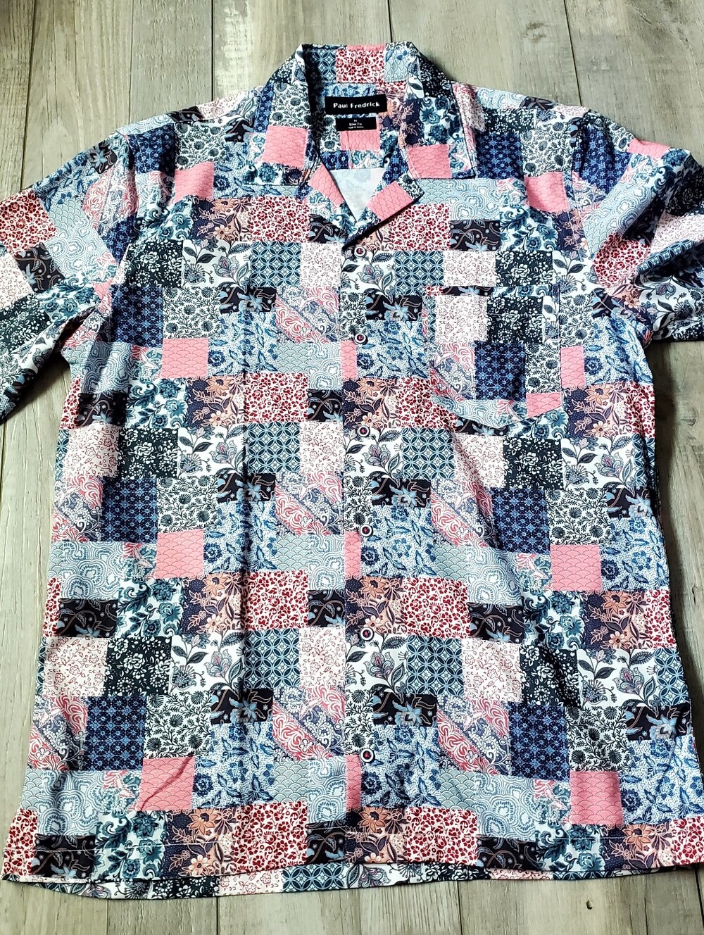 Paul Fredrick Patchwork Short-Sleeve Button-Up Shirt in Pink and Blue Size M